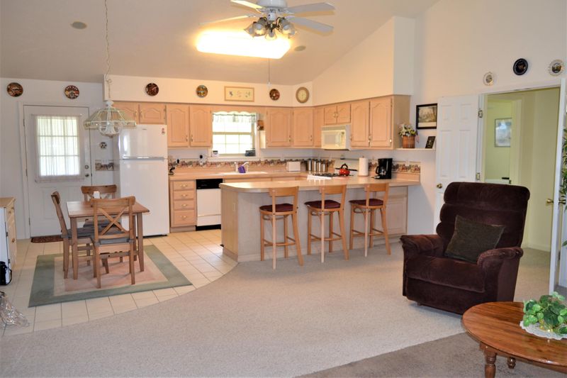 91 Leffle Webb Rd, Crossville, TN 38572