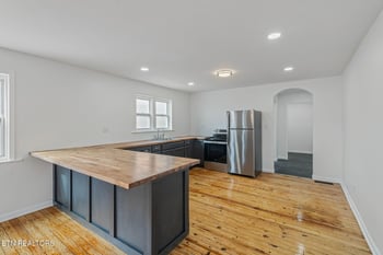 910 Cannon Ave, Sweetwater, TN 37874