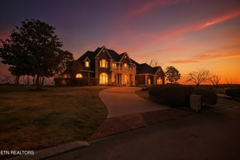 910 Eagle Nest Dr, Loudon, TN 37774