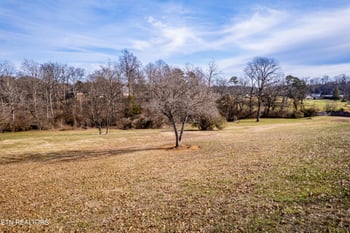 910 Houston Springs Rd, Greenback, TN 37742