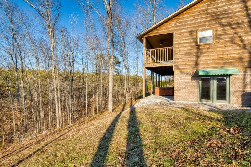 910 Luther Way, Sevierville, TN 37876