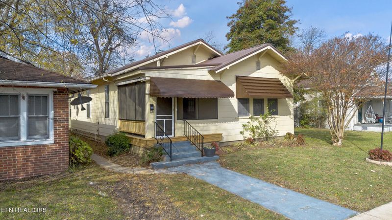 910 Washington Ave, Etowah, TN 37331