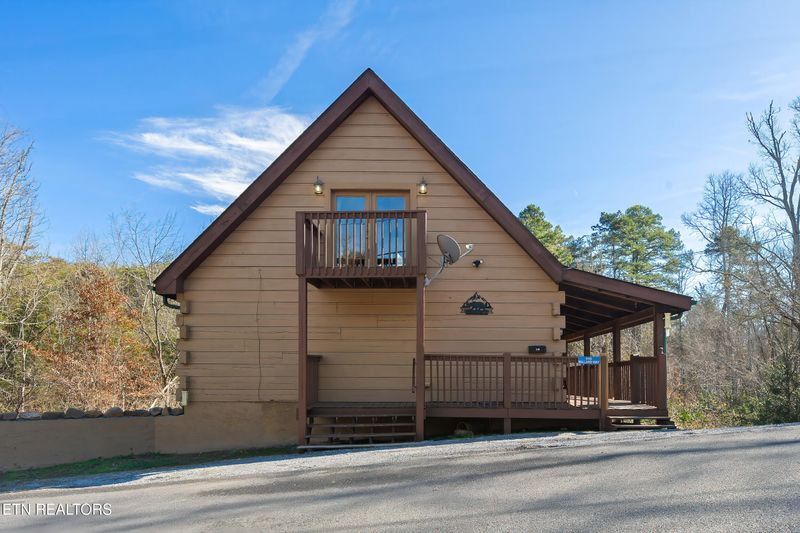 910 Willard Way, Sevierville, TN 37876