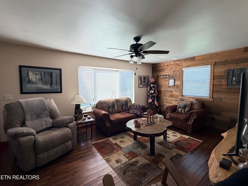 9101 Zesta Ln, Knoxville, TN 37924