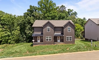 911 Lacy Ct, Sevierville, TN 37862