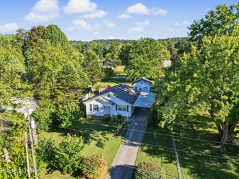 911 Michelle Dr, Friendsville, TN 37737