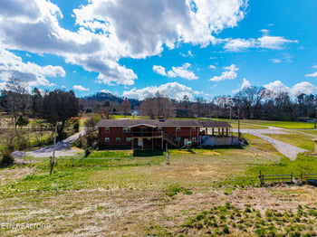 911 Tipton Station Rd, Knoxville, TN 37920