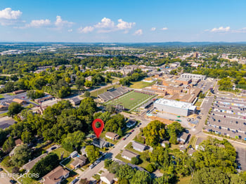 911 White Ave, Maryville, TN 37803