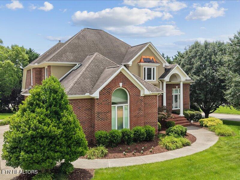 9114 Hailes Abbey Ln, Knoxville, TN 37922