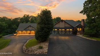 9115 Chapman Hwy #A, Knoxville, TN 37920