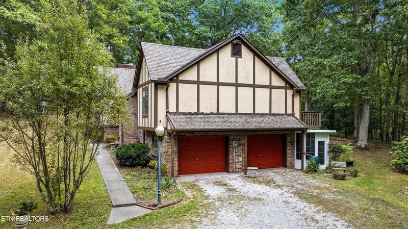 9117 Lynnwood Ln, Rockford, TN 37853
