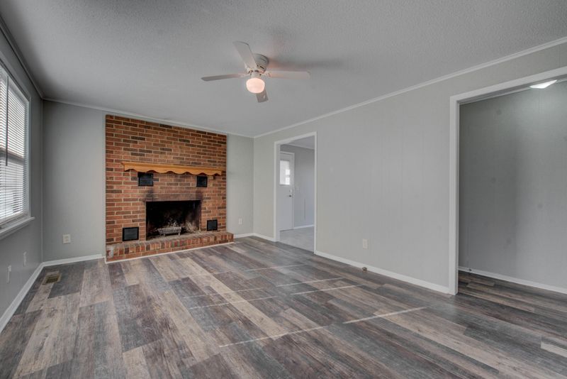 912 Dayton Dr, Seymour, TN 37865