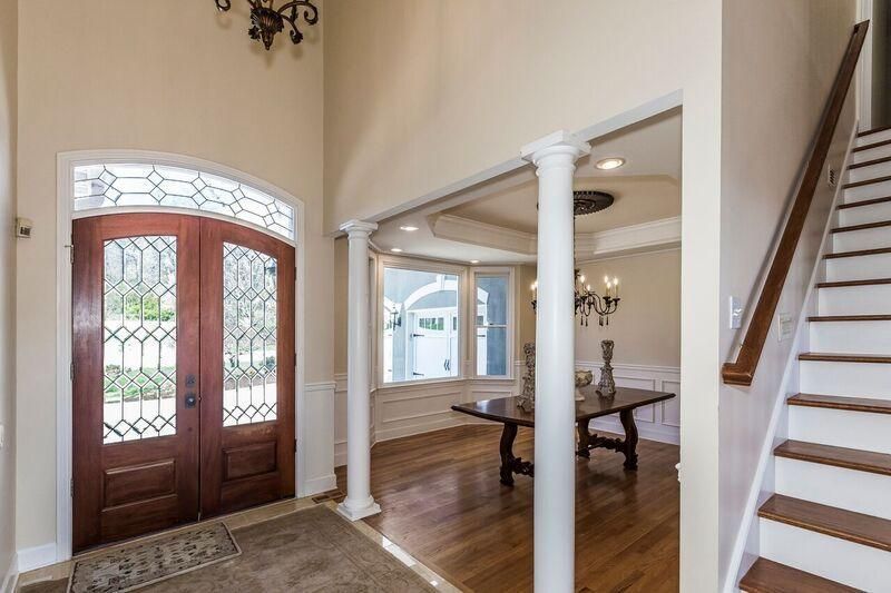 912 Harbor Pointe Way, Knoxville, TN 37922