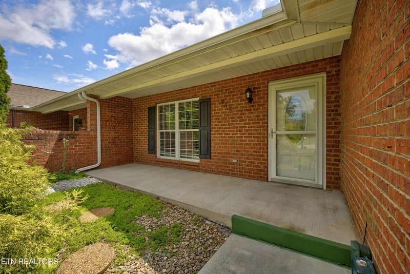 912 Muirfield Dr, Maryville, TN 37801