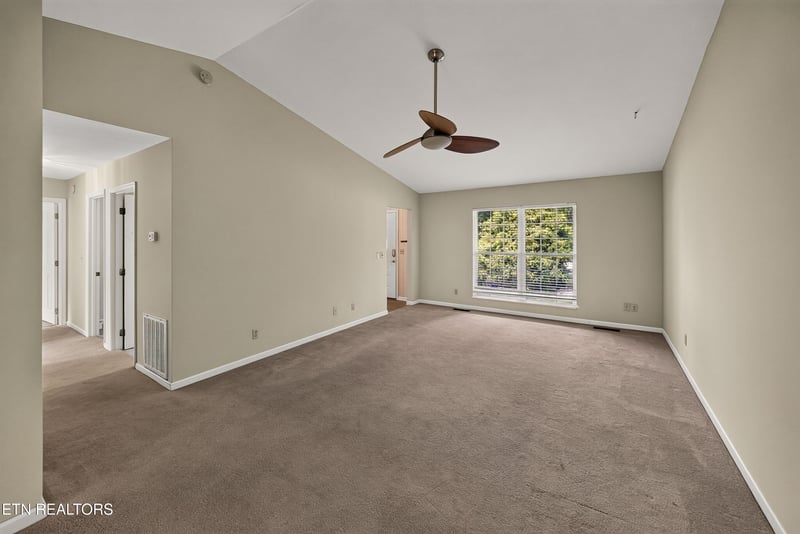 912 Muirfield Dr, Maryville, TN 37801