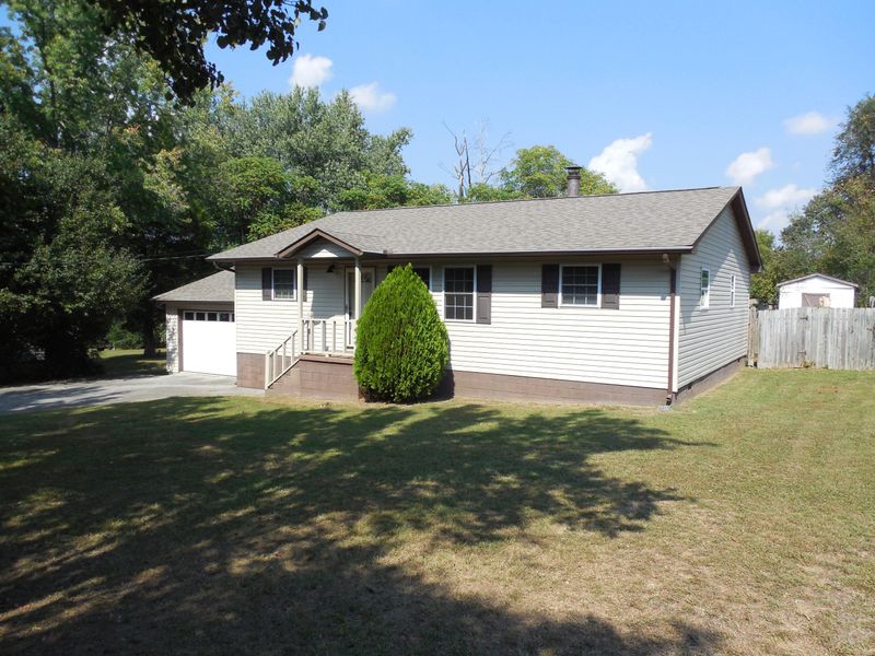 912 Olive Rd, Knoxville, TN 37934