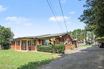 912 Royal Ave, Seymour, TN 37865