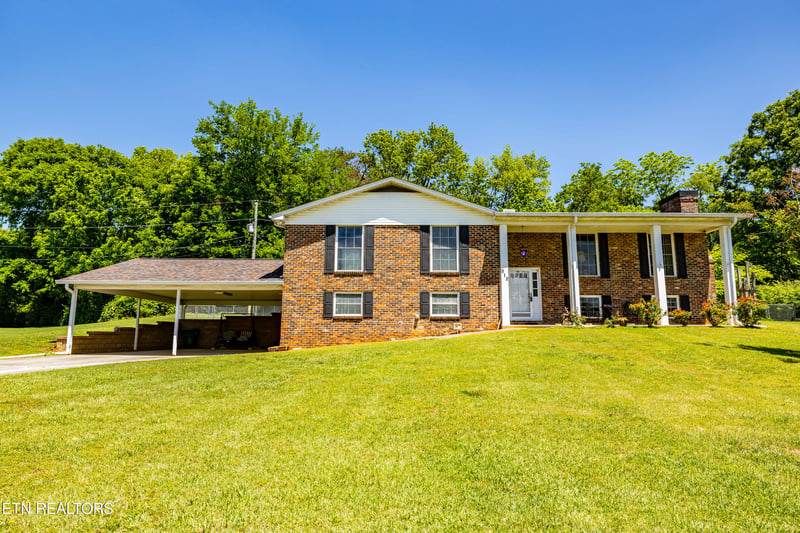 912 Windemere Cir, Maryville, TN 37804