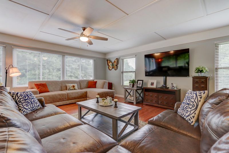 9120 Copper Valley Rd, Knoxville, TN 37938