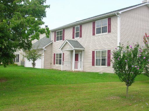 913 View Harbour Rd, Knoxville, TN 37934