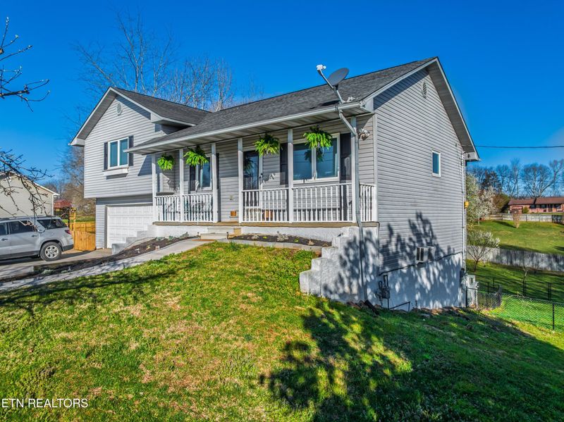 914 Dora St, Seymour, TN 37865