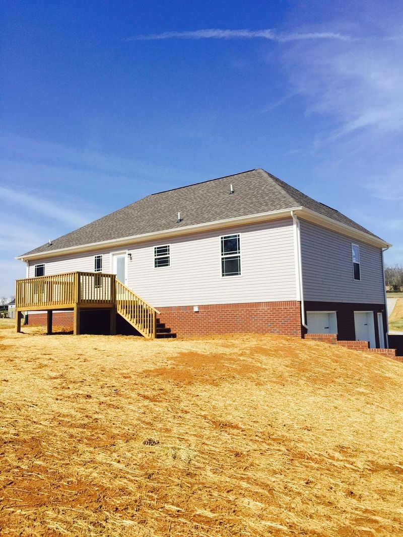 914 Rouse Rd, Morristown, TN 37813