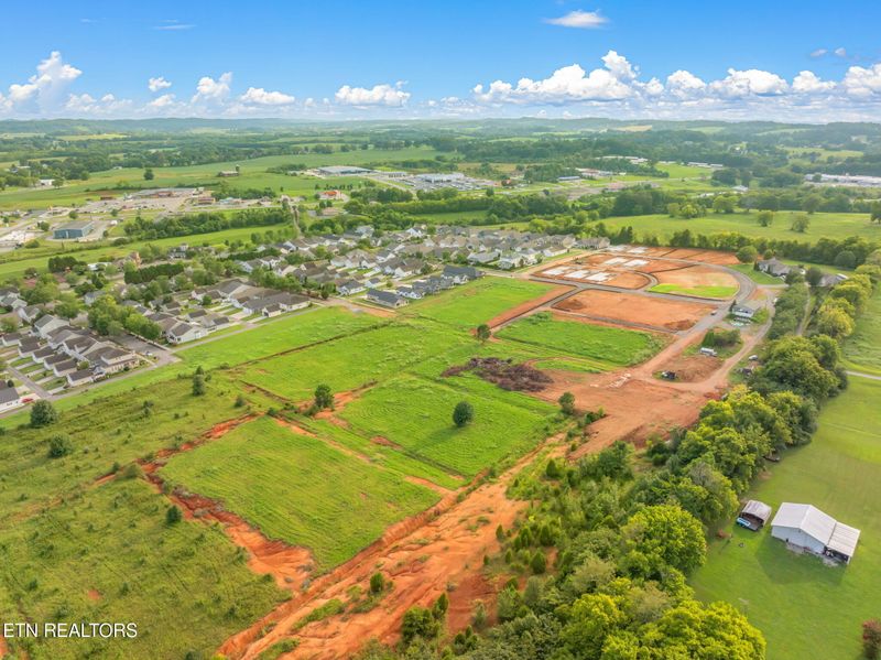 914 Stratford Ave, Sweetwater, TN 37874