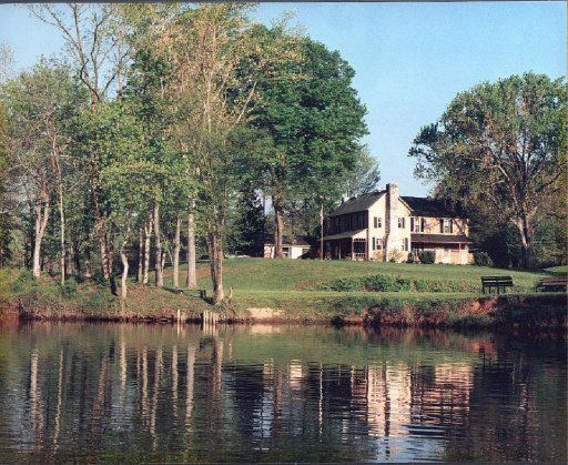 914 Webster Rd, Harriman, TN 37748