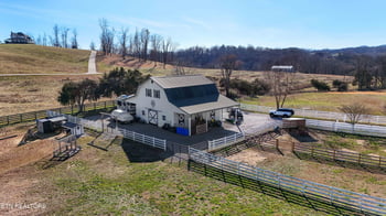 9148 Fox Creek Way, Mascot, TN 37806