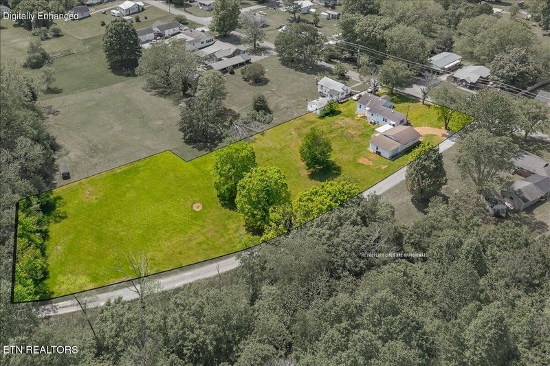 917 Central Ave, Athens, TN 37303