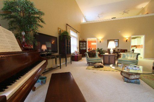 917 Heather Way, Knoxville, TN 37919