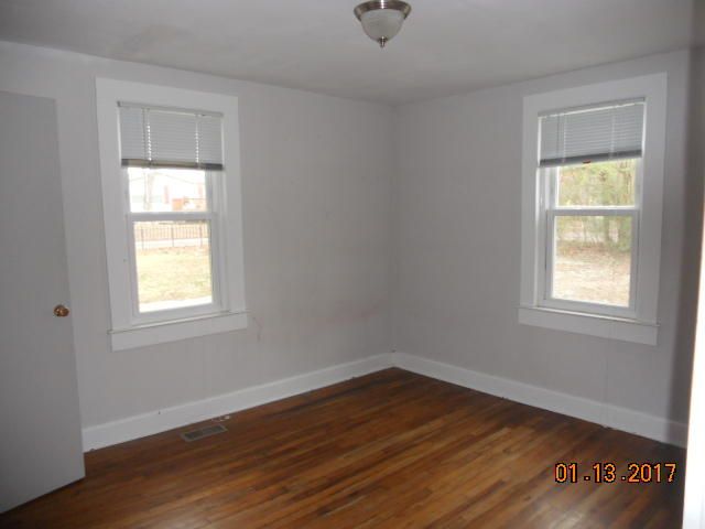 917 Ratledge Rd, Friendsville, TN 37737