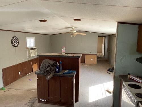 9175 Peavine Rd, Crab Orchard, TN 37723