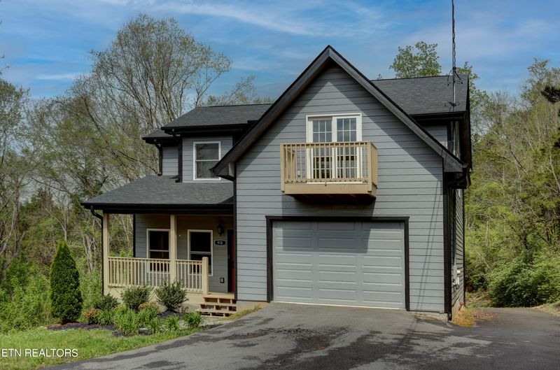 918 Cedar Ln, Sevierville, TN 37862