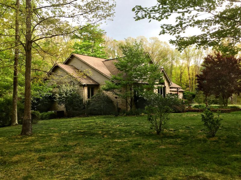 918 Cowpens Dr, Monterey, TN 38574