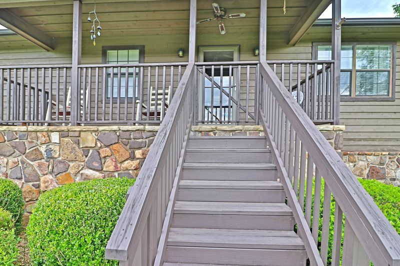 918 Eagle Den Dr, Seymour, TN 37865
