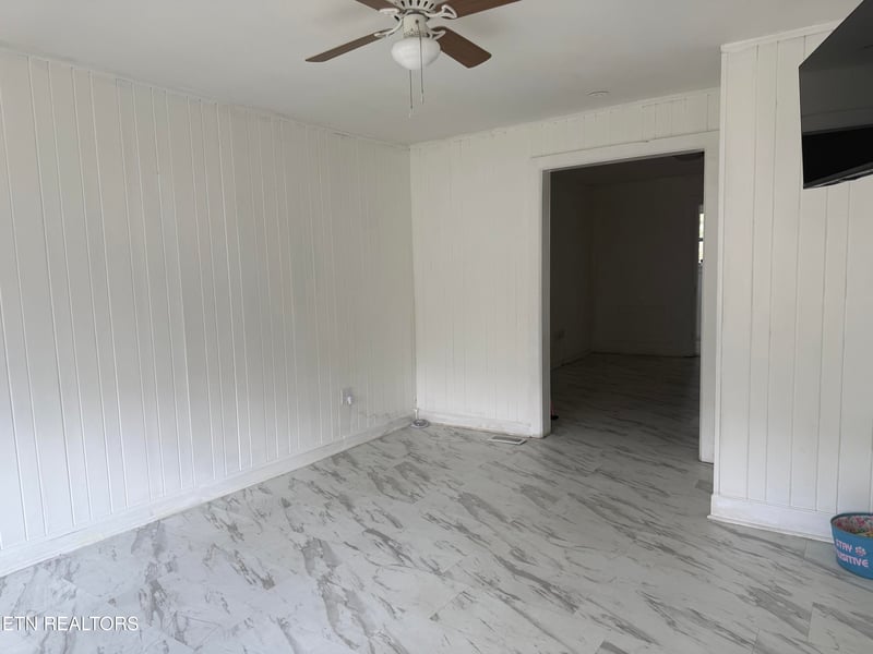 918 N Wilder Ave, Rockwood, TN 37854