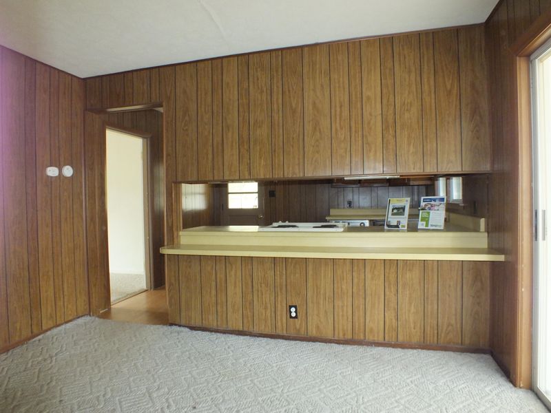 918 Sunset Dr, Kingston, TN 37763