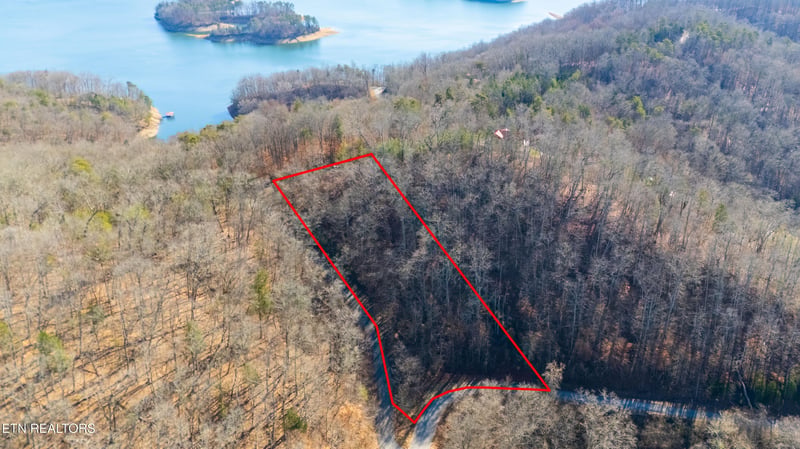 919 Sparrow Way, Sharps Chapel, TN 37866
