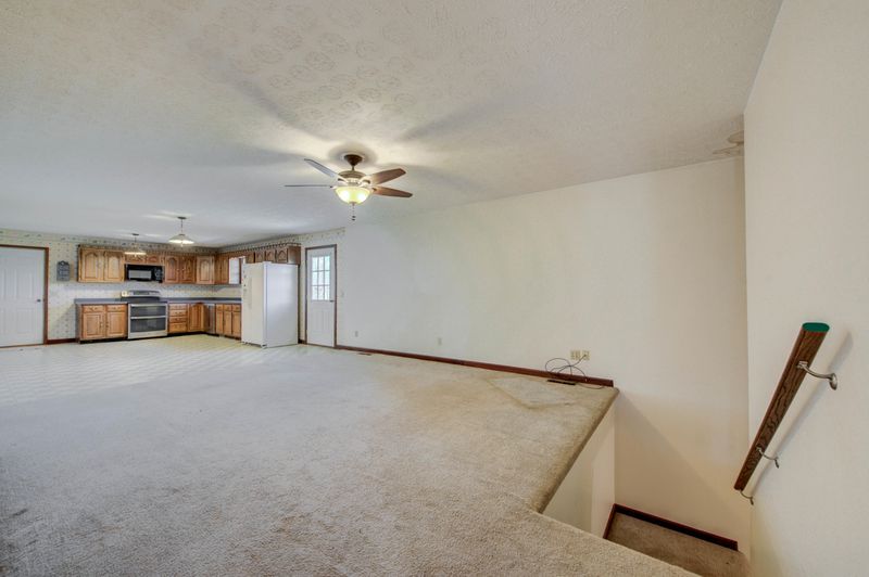 9190 Highway 68, Tellico Plains, TN 37385