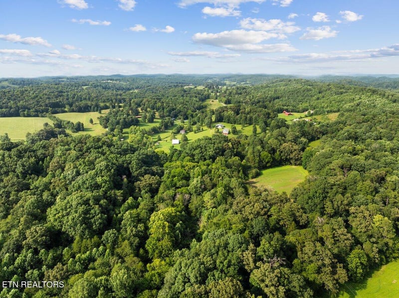 92 AC County Rd, Athens, TN 37303