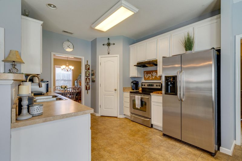 921 Carter Ridge Dr, Knoxville, TN 37924