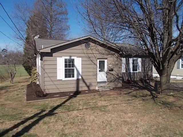 921 Cherry St, Alcoa, TN 37701