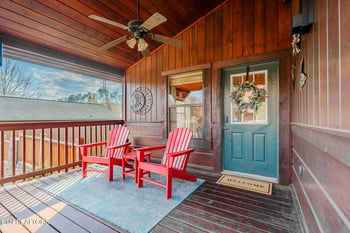 921 Mcmakin Way, Pigeon Forge, TN 37863