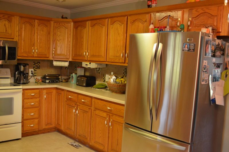 921 Tater Valley Rd, Luttrell, TN 37779