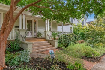 922 Gratz St, Knoxville, TN 37917