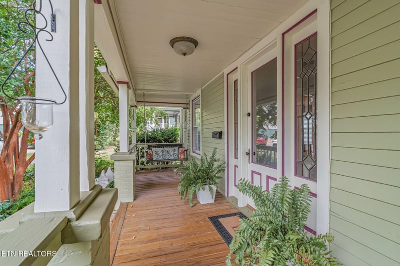 922 Gratz St, Knoxville, TN 37917