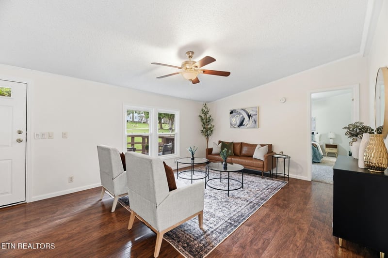 922 Poplar St, Alcoa, TN 37701