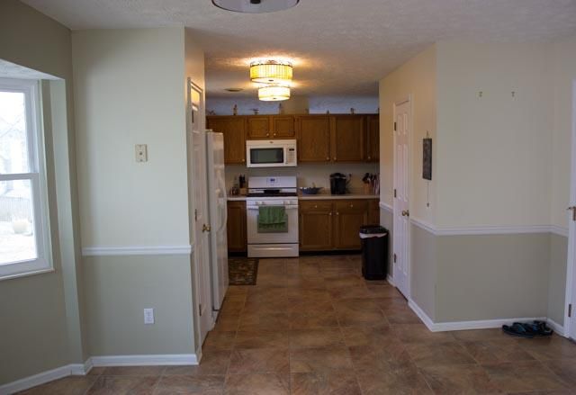 9222 Pine Brook Dr, Knoxville, TN 37922