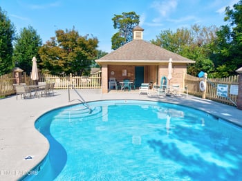 923 Jamestown Way, Maryville, TN 37803